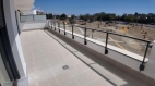 AVXADP2233_105560_V0_0051.jpg